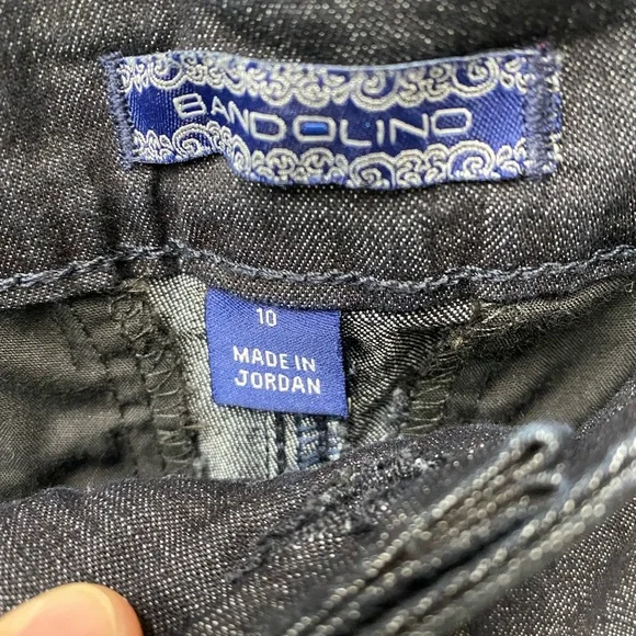 Women’s casual shorts - Picture 2 of 2